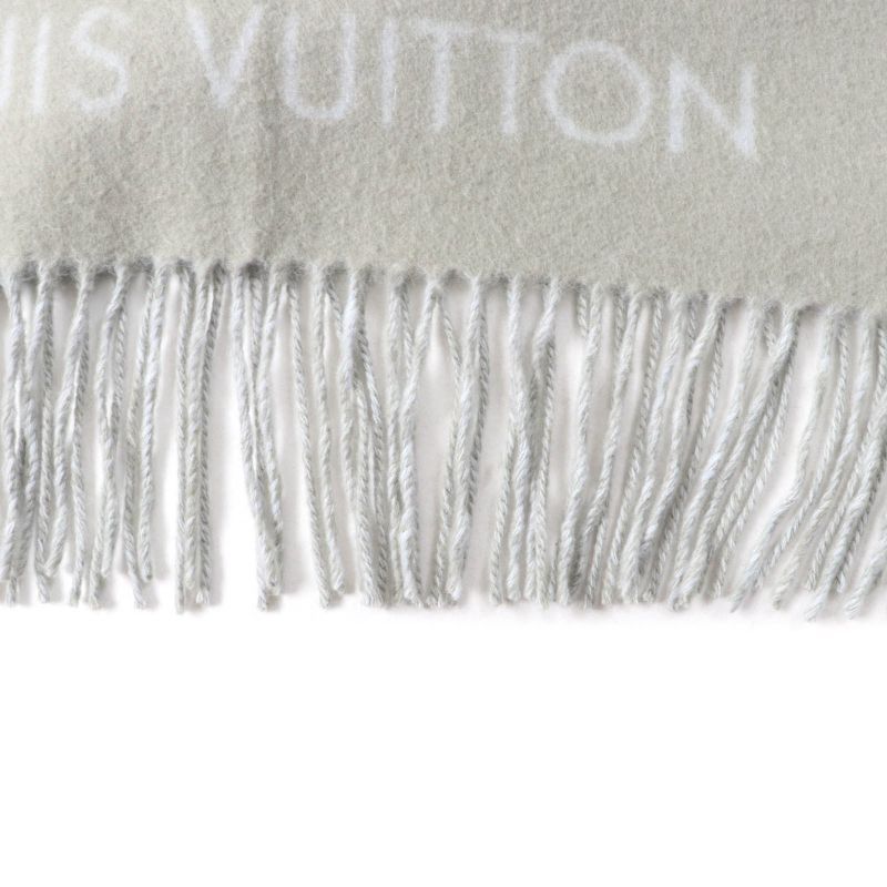 Louis Vuitton Echarpe Reykjavik 100% Cashmere Stole Grey Light Blue — view 7