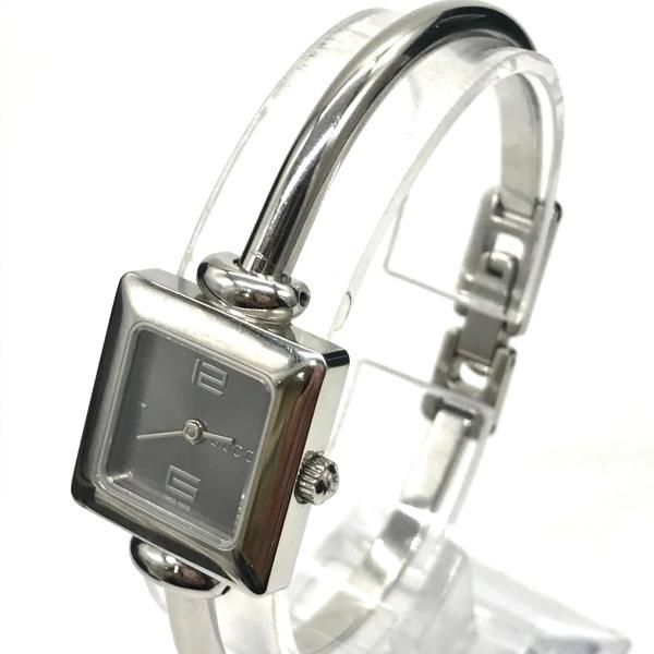 Gucci Square Quartz Silver Dial Bangle Watch — view 4