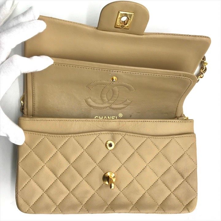 Chanel CC Logo Quilted Double Flap Chain Lambskin Shoulder Bag Beige — view 7