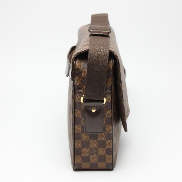 Louis Vuitton Damier Crossbody Shelton MM Shoulder Bag — view 4