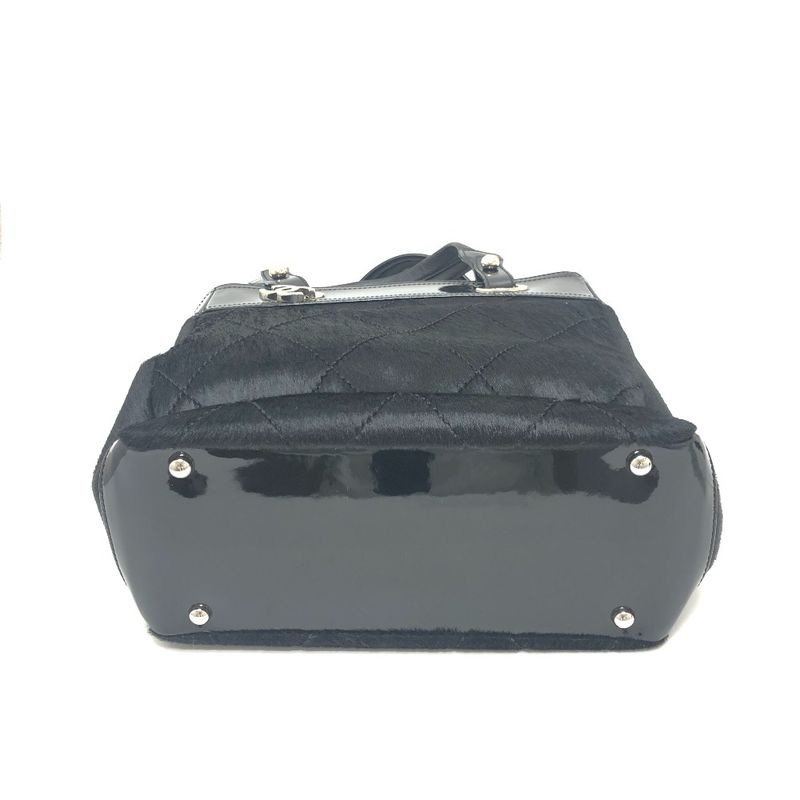 Chanel Tote Bag CC Paris Biarritz PM Enamel Black — view 3
