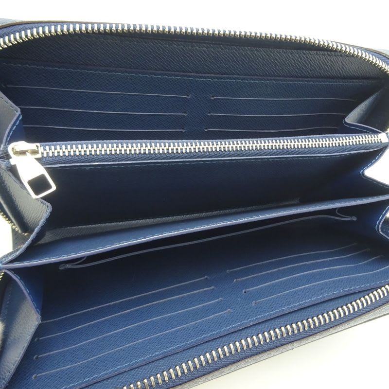 Louis Vuitton Second Bag — view 6
