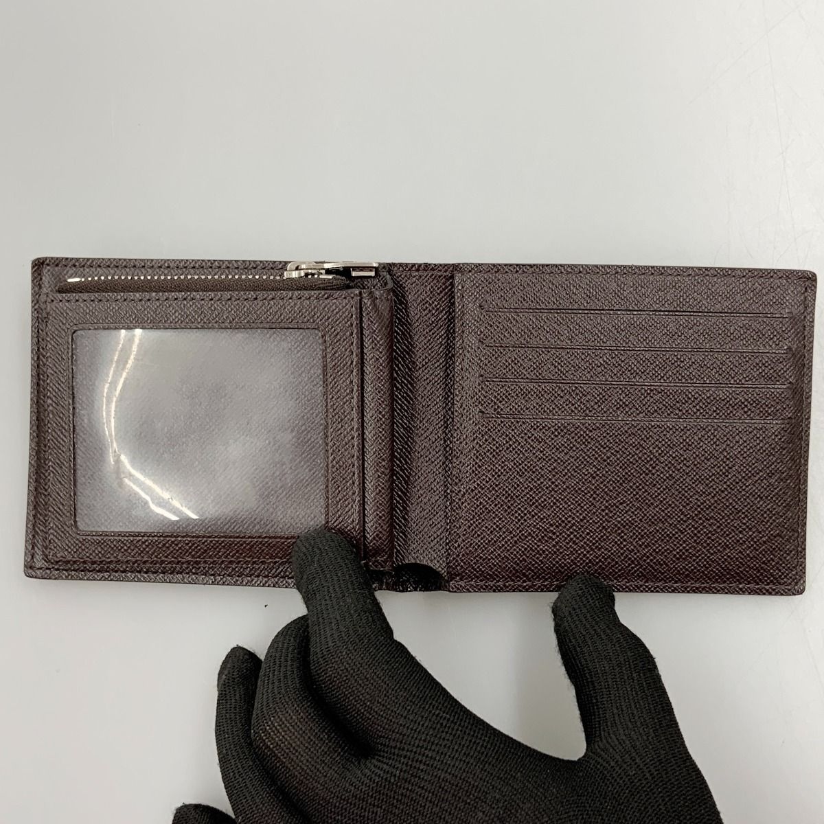 Louis Vuitton Taiga Portefeuille Amerigo Nm Bifold Short Wallet Brown — view 4