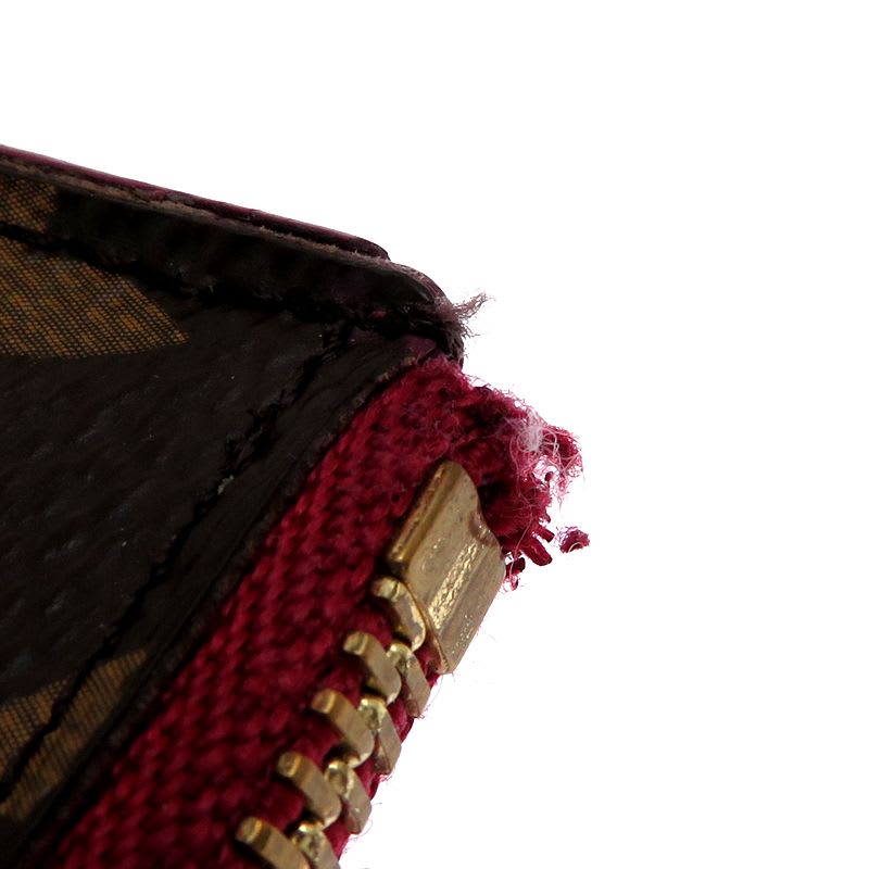 Louis Vuitton Card Case — view 8