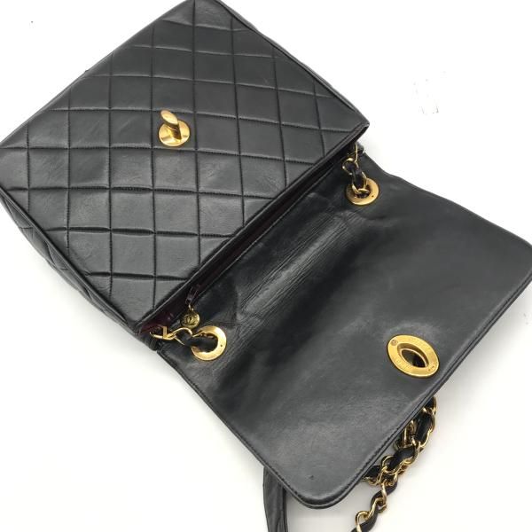 Chanel Quilted Big CC Logo Chain Shoulder Bag Black — view 7