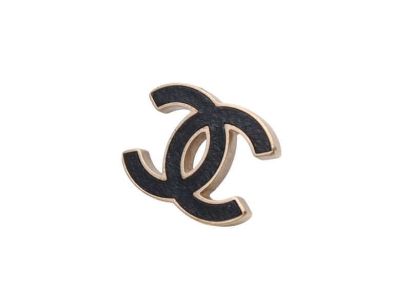 Chanel CC Logo Earrings Gold Black — view 3