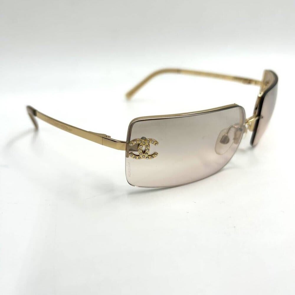 Chanel Vintage Sunglasses Rhinestone CC Logo Rimless Gradient Gold Y2 — view 3