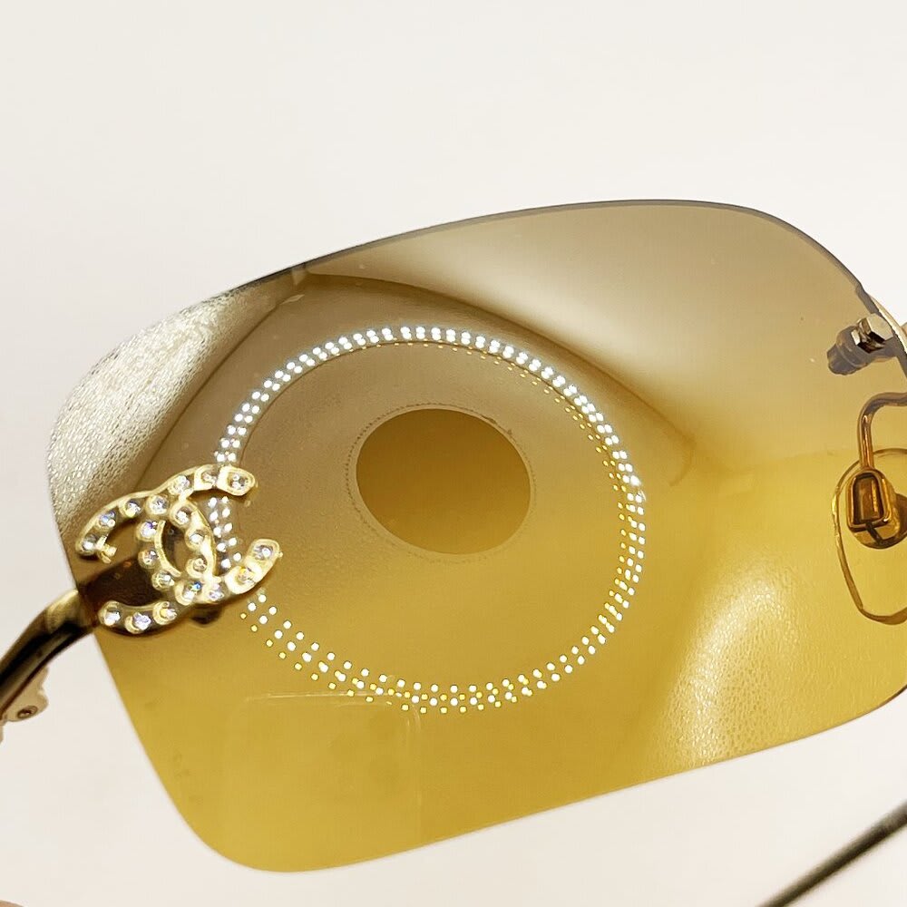 Chanel Vintage Sunglasses Rhinestone CC Logo Rimless Gradient Gold Tint — view 9