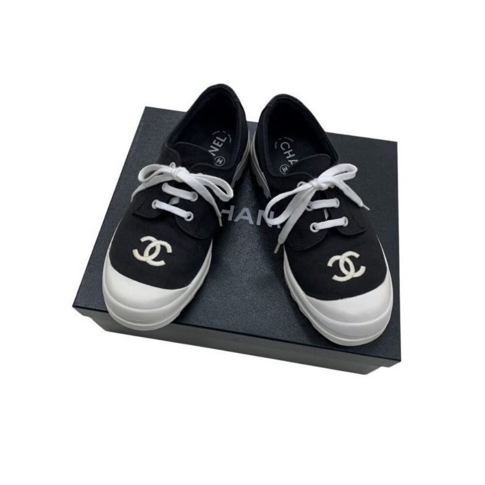 Chanel CC Sneakers Black and White Coco Mark Bicolor Canvas Shoes 37 7 — view 3