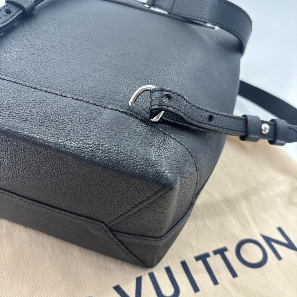 Louis Vuitton Lockme Taurillon Backpack — view 9