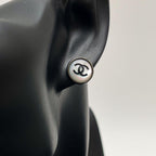 Chanel CC Logo Earrings Icon Gold — view 5