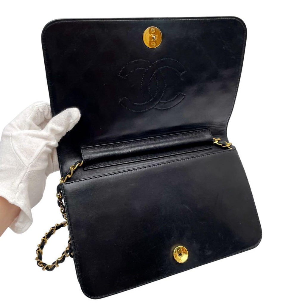 Chanel Quilted Lambskin Chain Shoulder Bag Black CC Logo — view 7