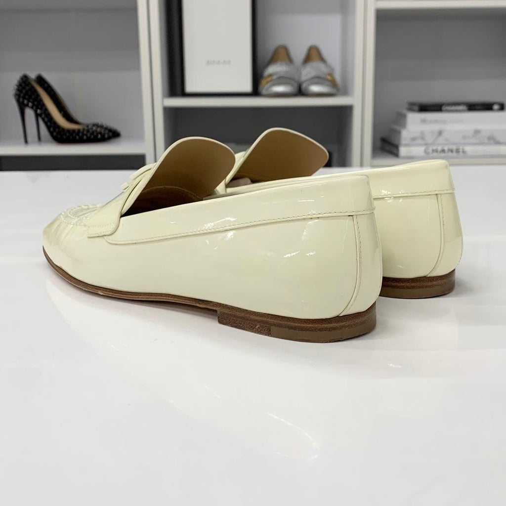 Chanel CC Logo Patent Loafers Ivory — view 4