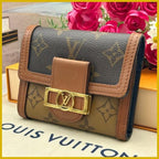Louis Vuitton Portefeuille Dauphine Compact Fold Wallet
