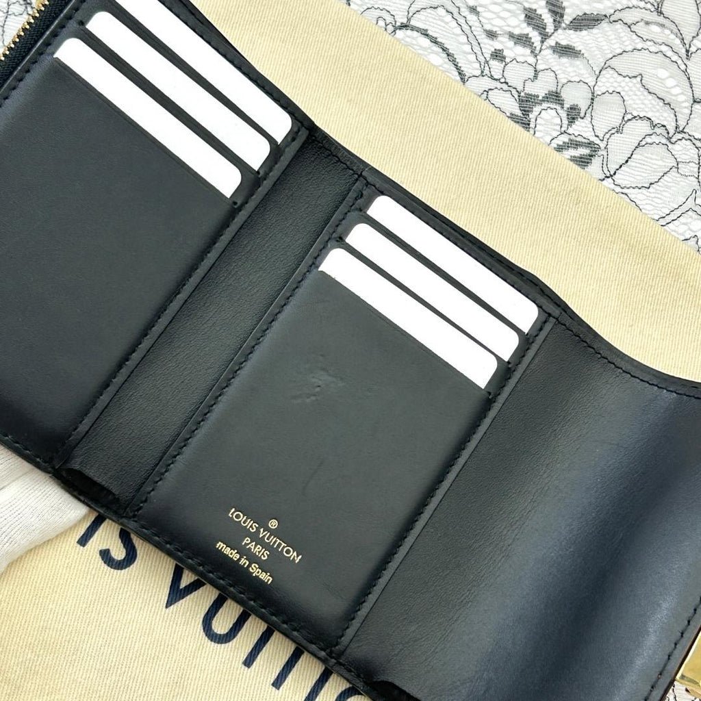 Louis Vuitton Portefeuille Dauphine Compact Fold Wallet — view 5
