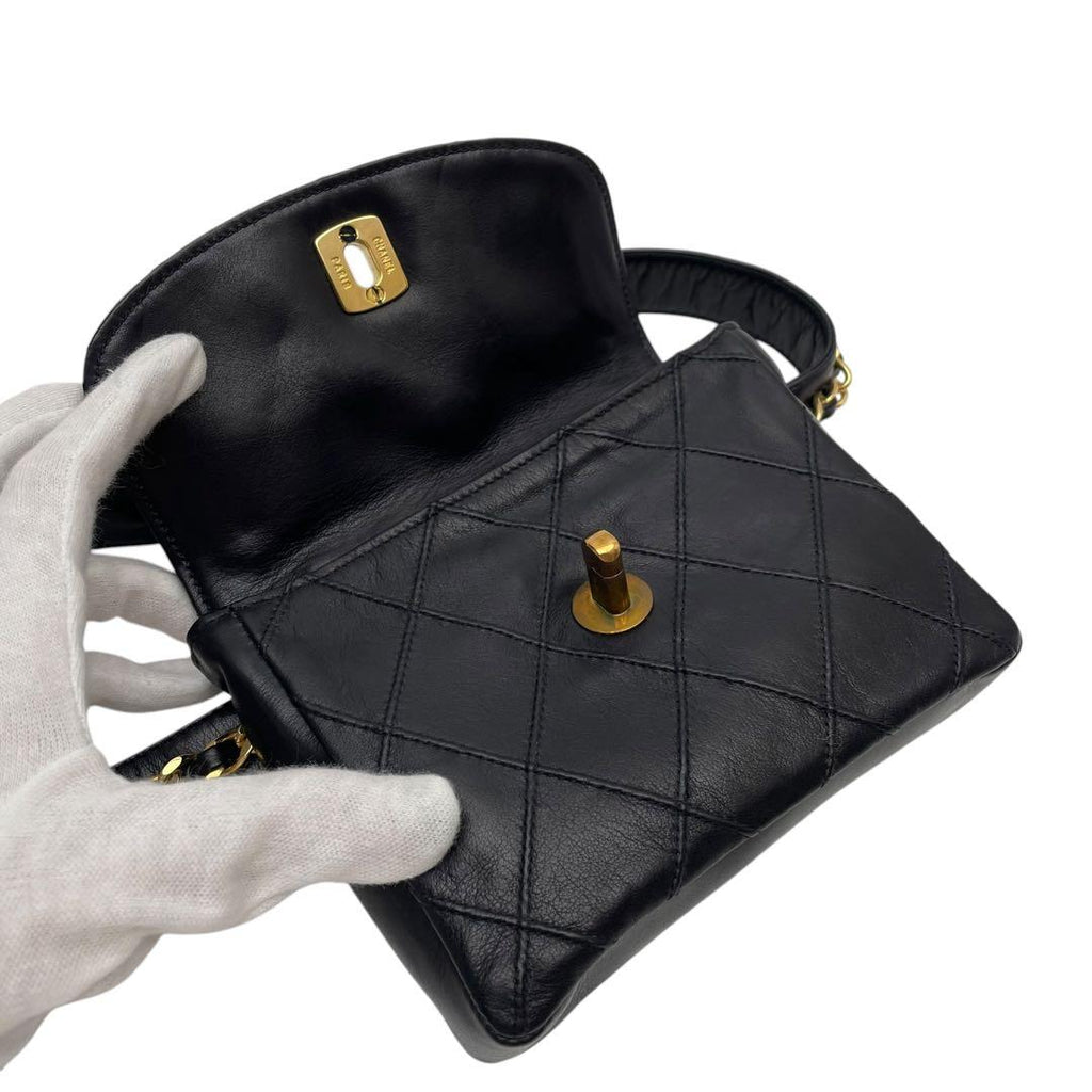 Chanel Bicolor Quilted Lambskin Waist Belt Bag Black — view 7