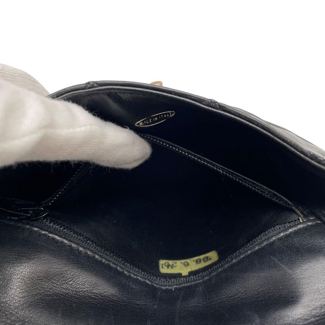 Chanel Bicolor Quilted Lambskin Waist Belt Bag Black — view 9