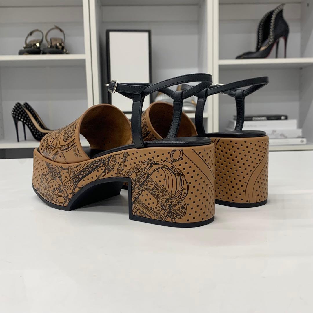Hermes Cervera Bride de Gala Eyeliner Perforet Leather Sandals — view 5