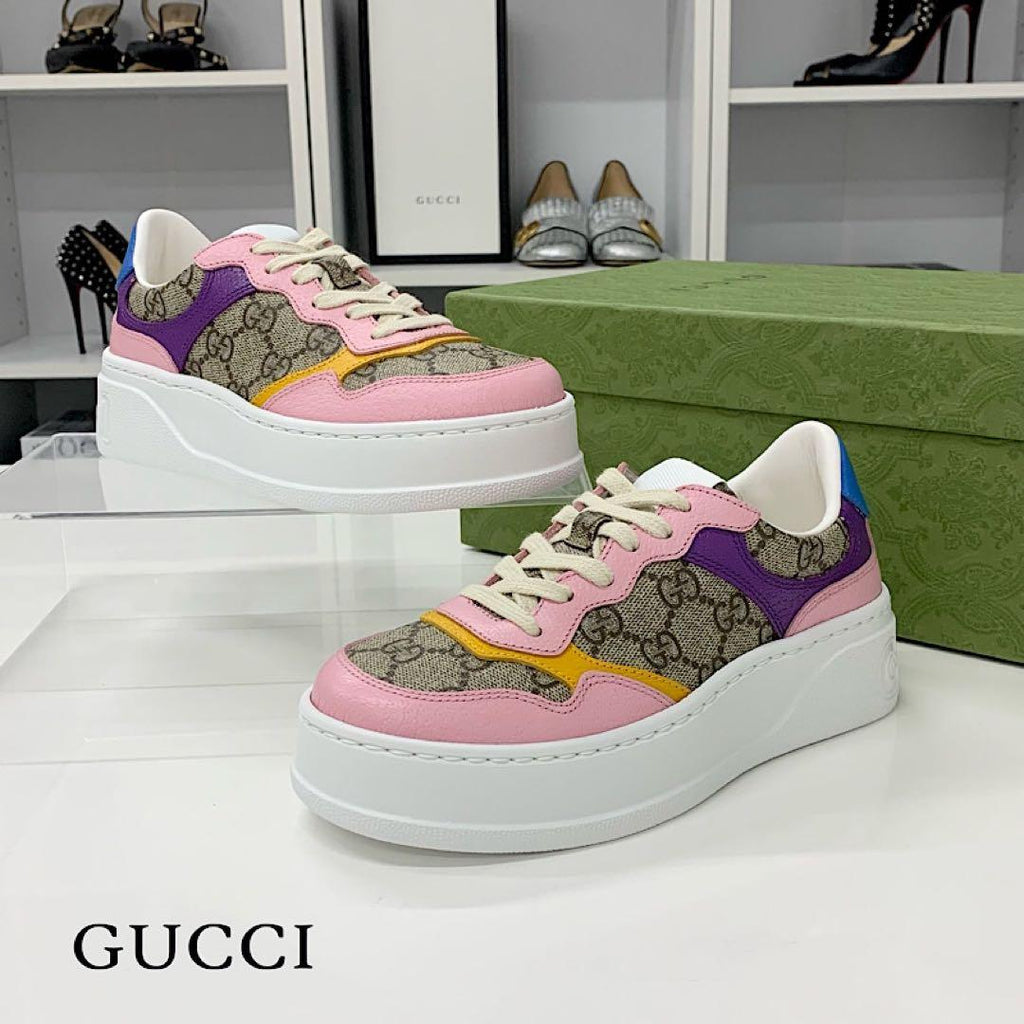 Gucci GG Supreme Leather Interlocking Logo Sneakers
