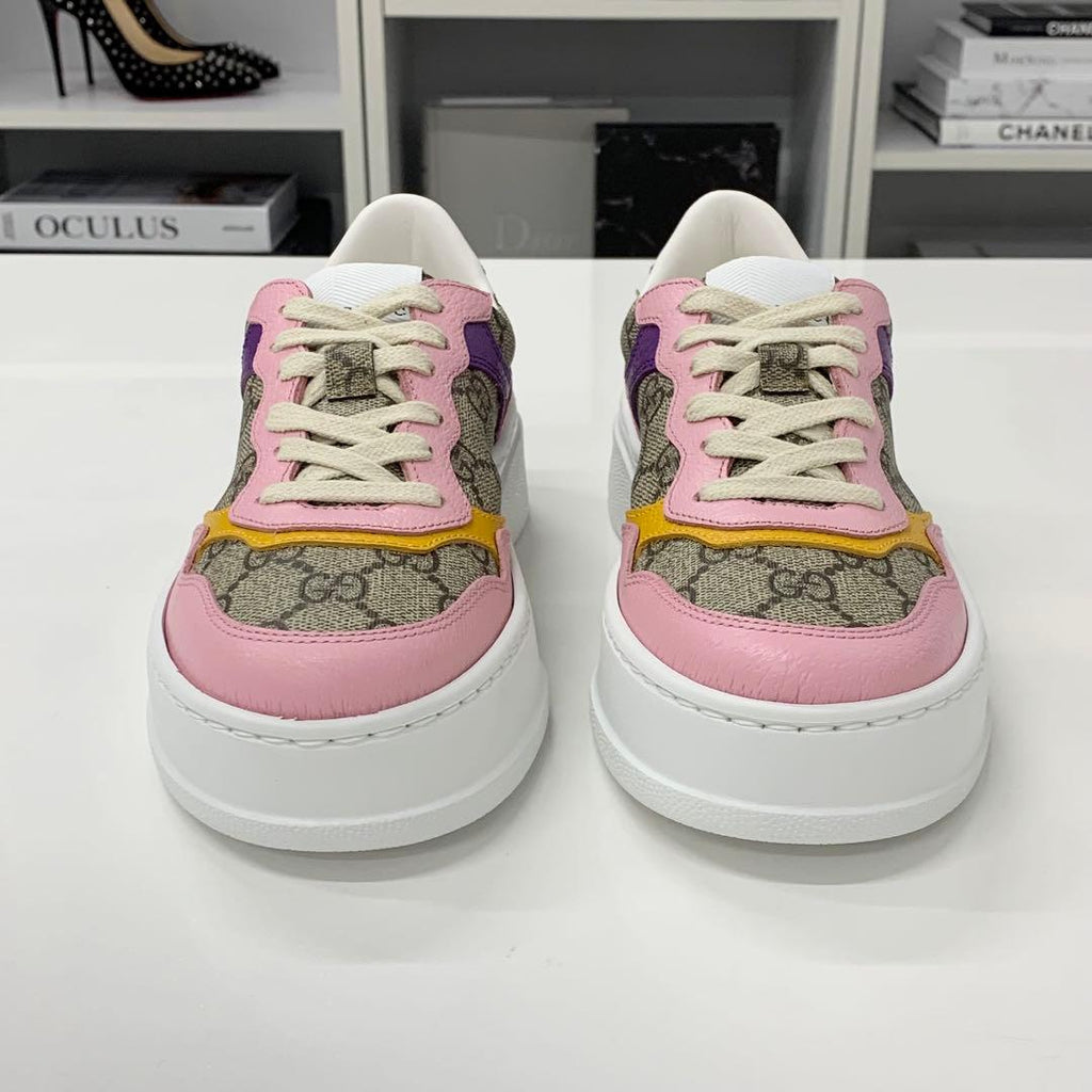 Gucci GG Supreme Leather Interlocking Logo Sneakers — view 4