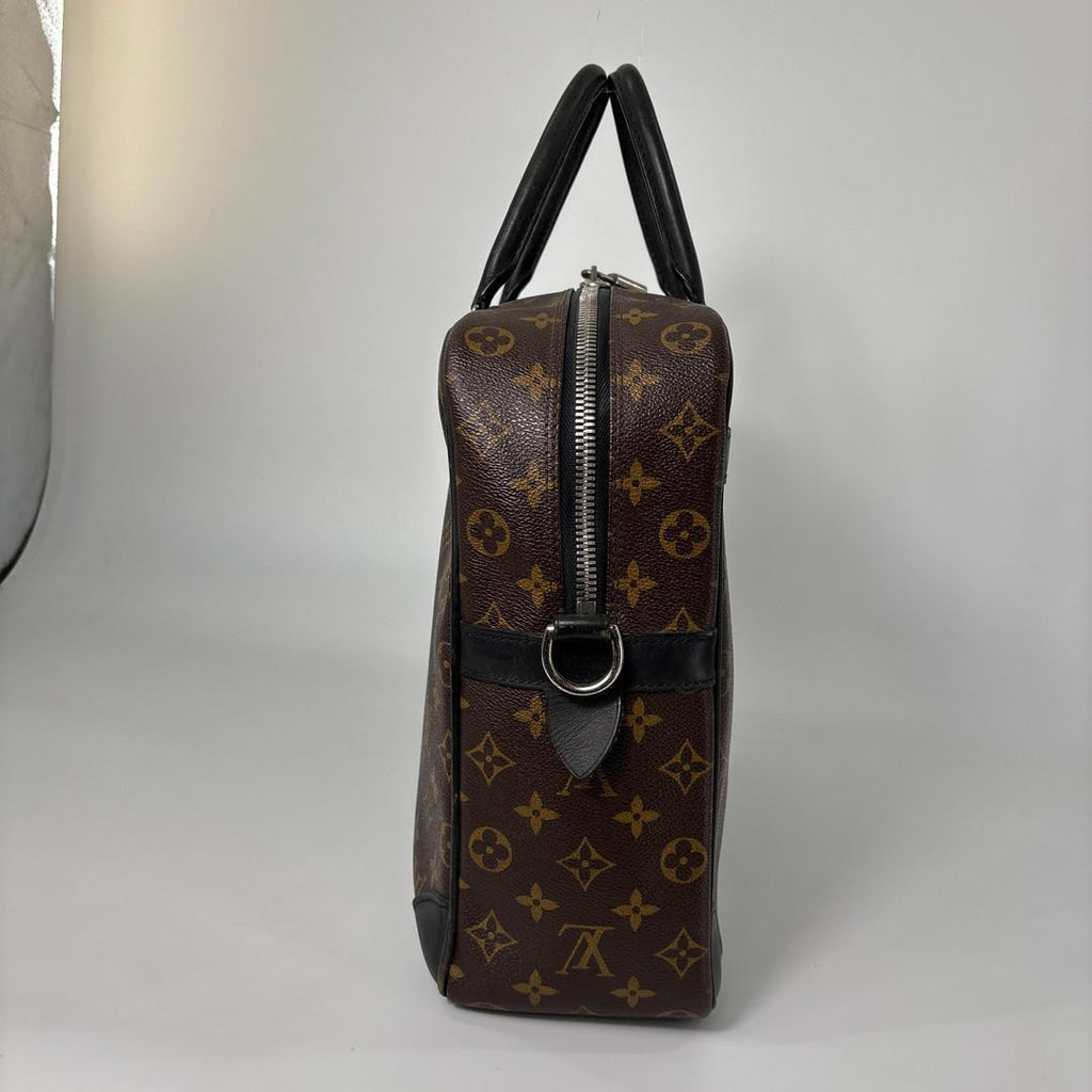 Louis Vuitton Monogram Macassar Porte Documents Voyage GM — view 4