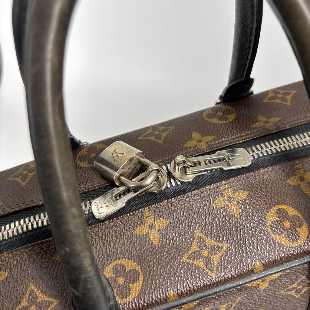 Louis Vuitton Monogram Macassar Porte Documents Voyage GM — view 7