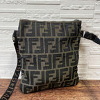 Fendi FF Zucca Pattern Canvas Shoulder Bag Pochette Brown — view 2