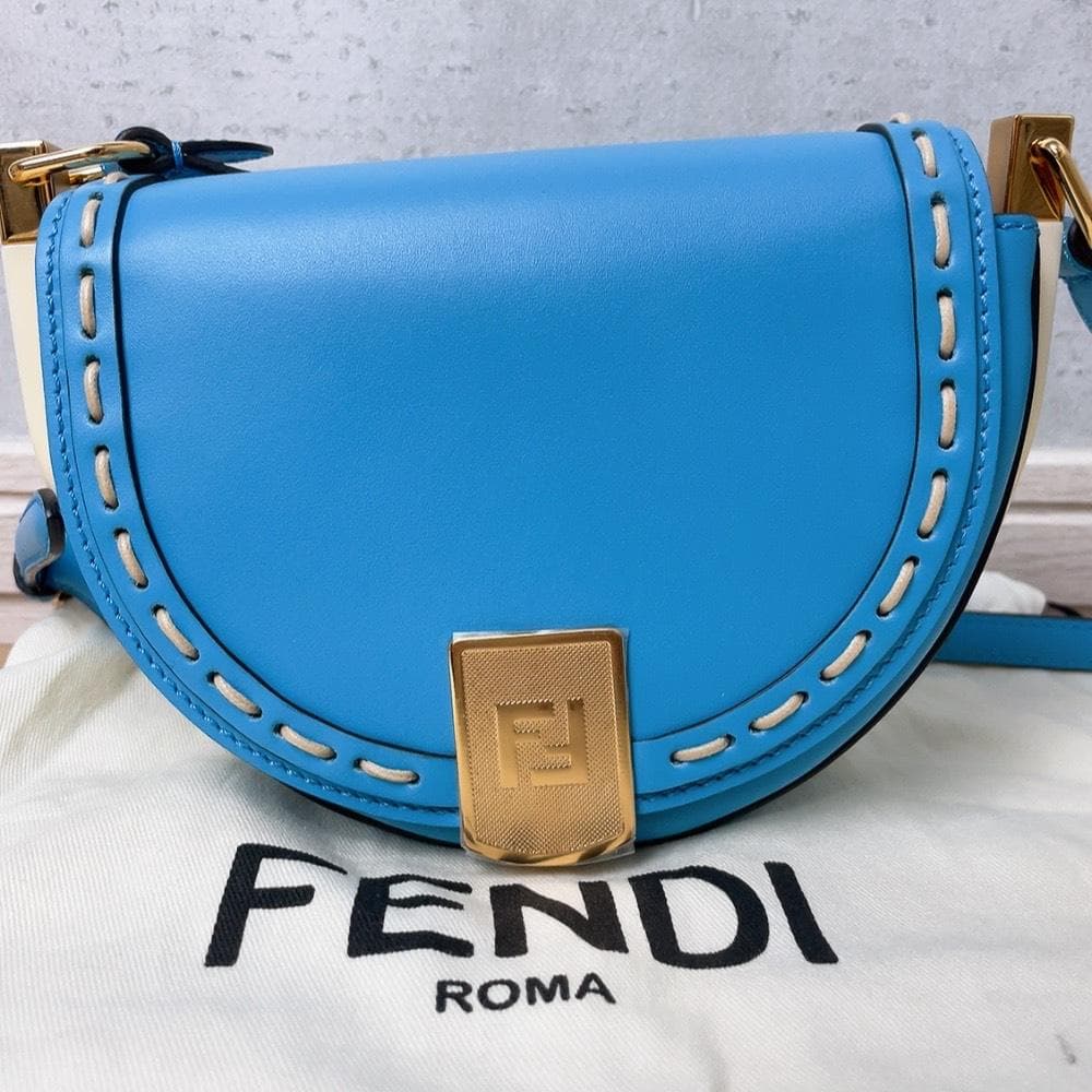 Fendi Moonlight Shoulder Bag Blue Leather — view 2