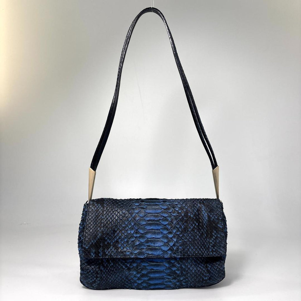 Bottega Veneta Intrecciato Shoulder Bag — view 5