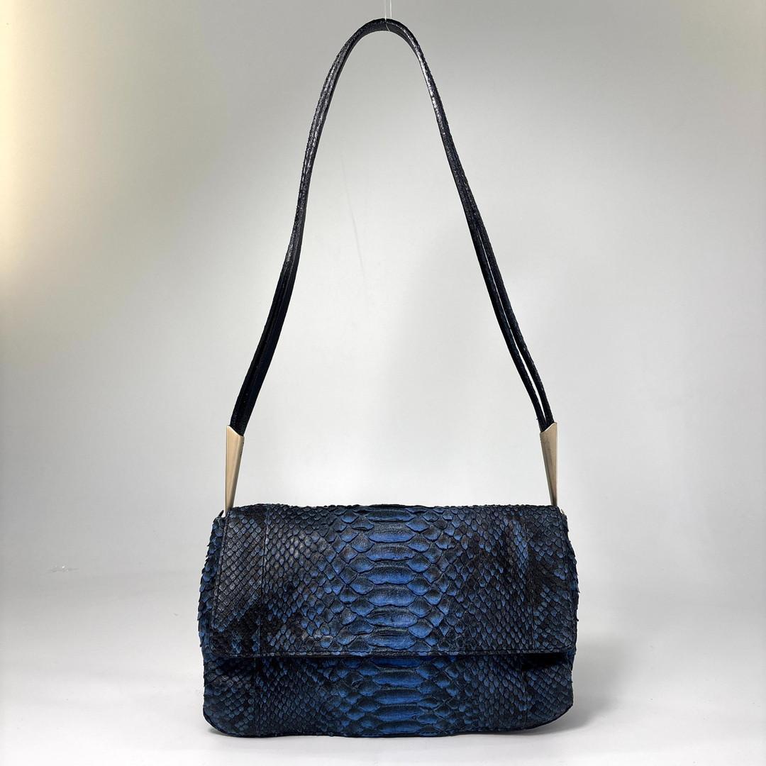 Bottega Veneta Intrecciato Shoulder Bag — view 5