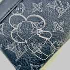 Louis Vuitton Vivienne Monogram Eclipse Pochette Apollo PM — view 4