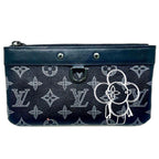 Louis Vuitton Vivienne Monogram Eclipse Pochette Apollo PM — view 5