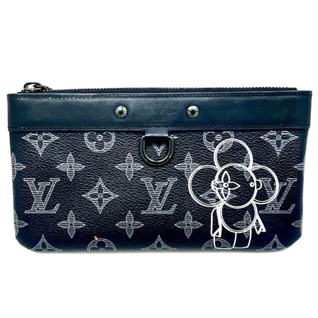 Louis Vuitton Vivienne Monogram Eclipse Pochette Apollo PM — view 5