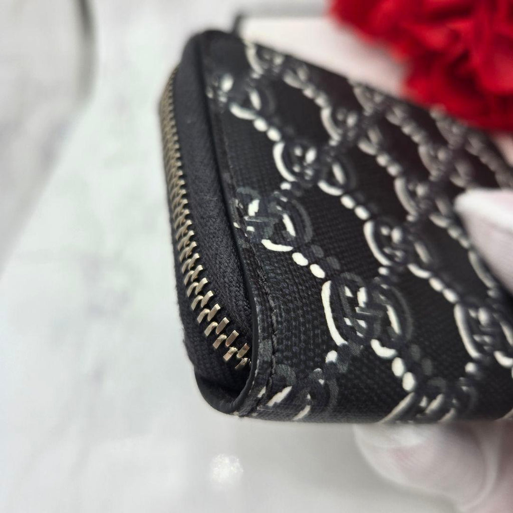 Gucci Coin Purse Wallet GG Shadow — view 4