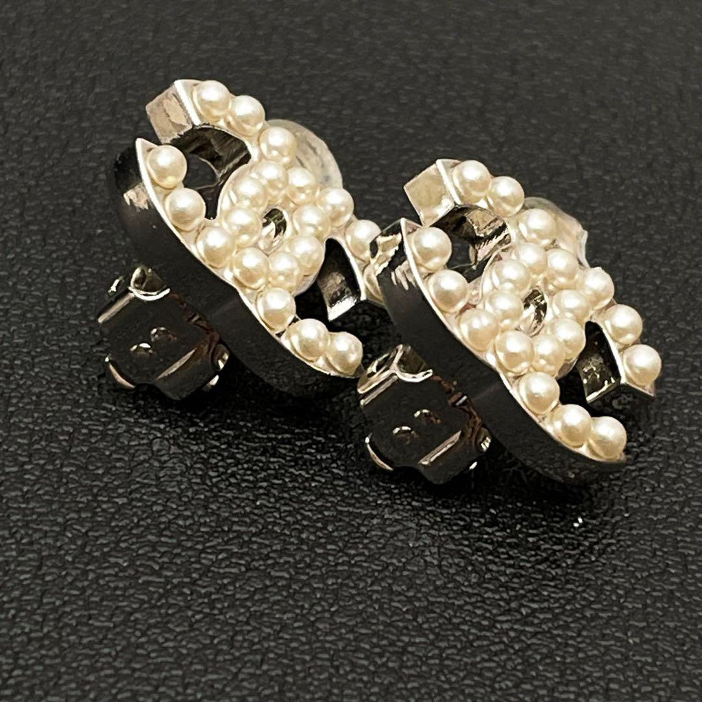 Chanel CC Logo Earrings Faux Pearl Silver Coco — view 3