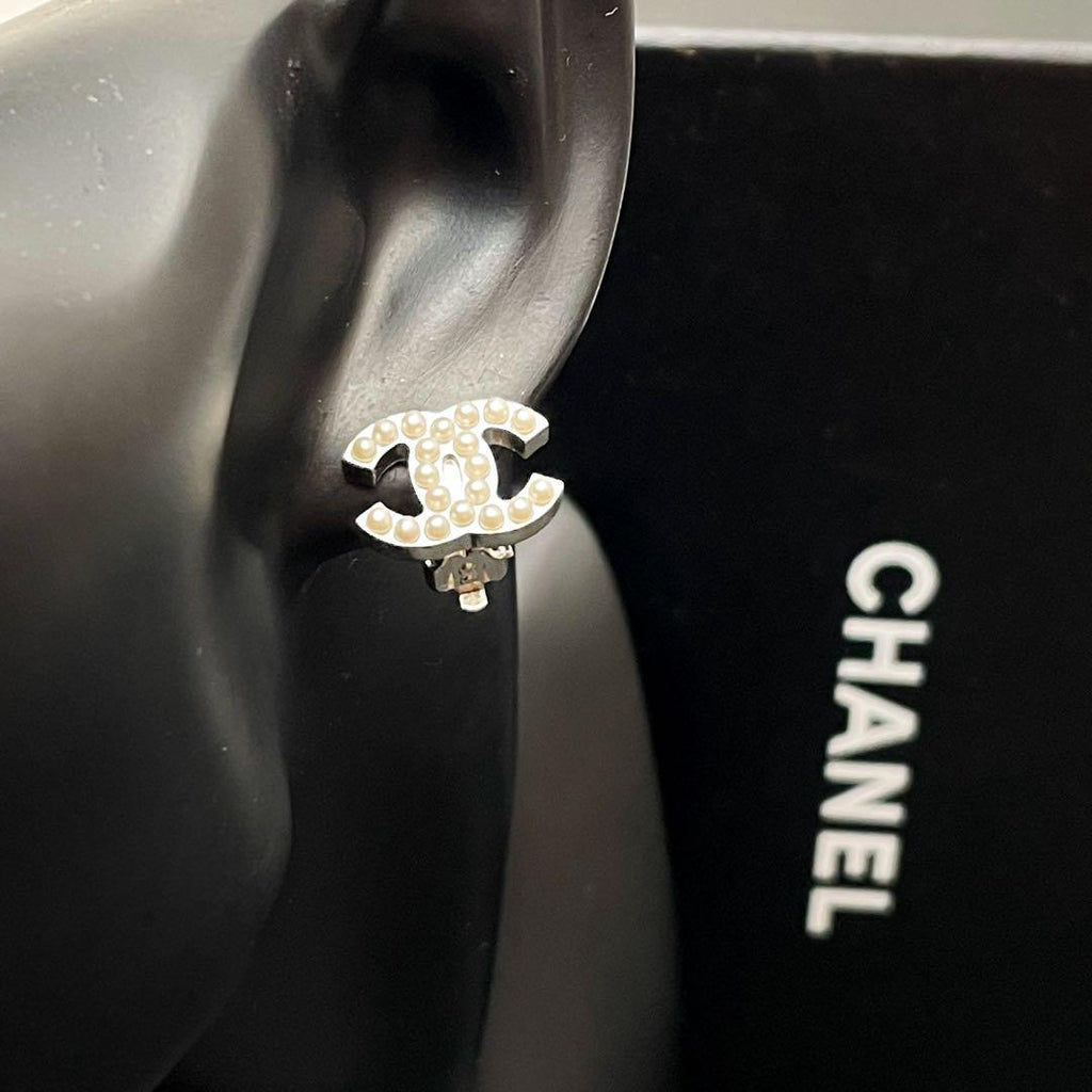 Chanel CC Logo Earrings Faux Pearl Silver Coco — view 8