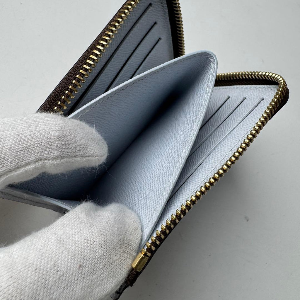 Louis Vuitton Monogram Portefeuille Noah Compact Wallet — view 7