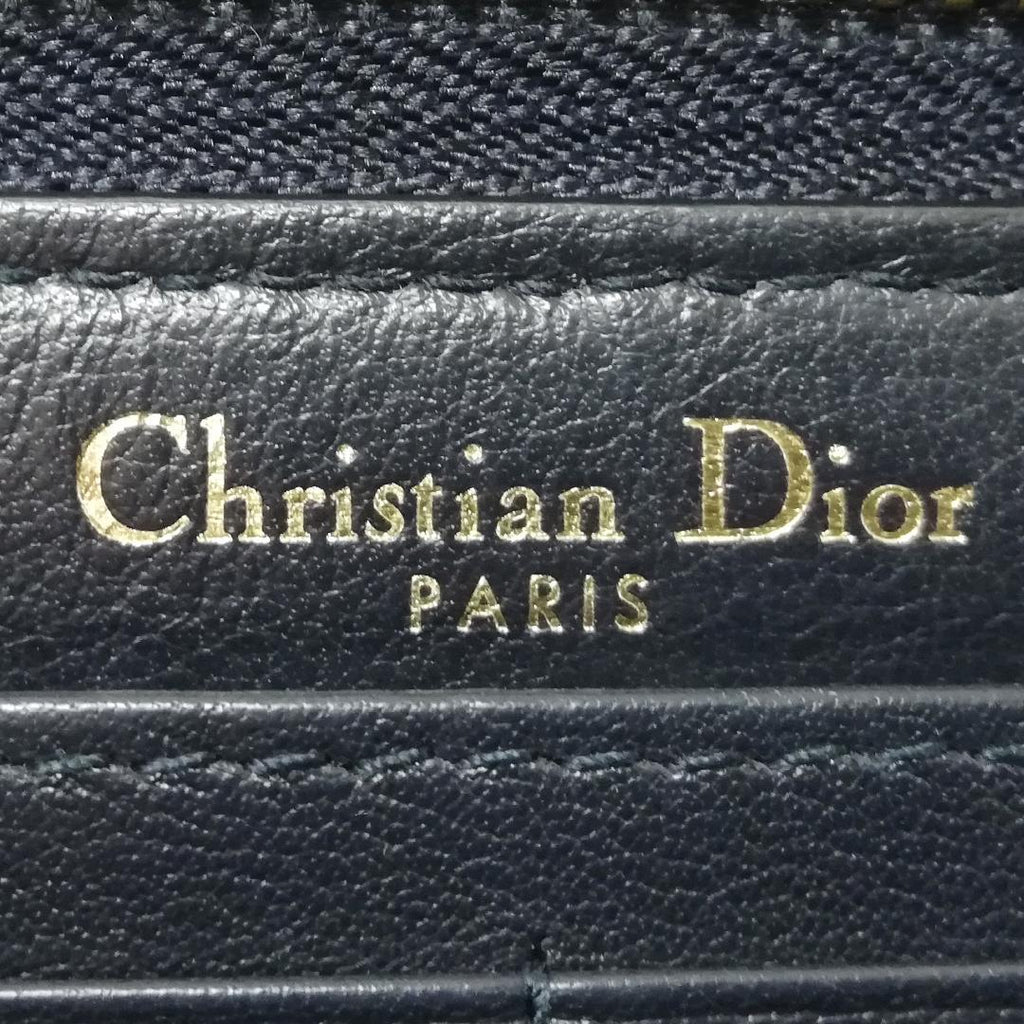 Dior Zip Up Round Wallet — view 5
