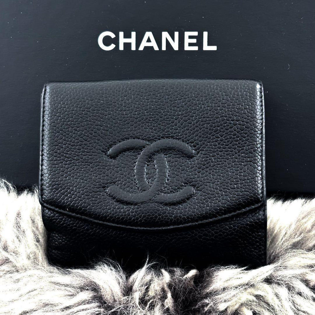 Chanel Wallet Coco Stitch Caviar Snap Bifold — view 3
