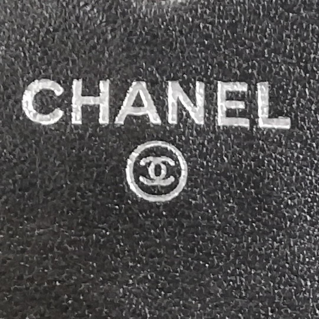 Chanel Camellia Wallet Black Chain Shoulder Bag — view 5