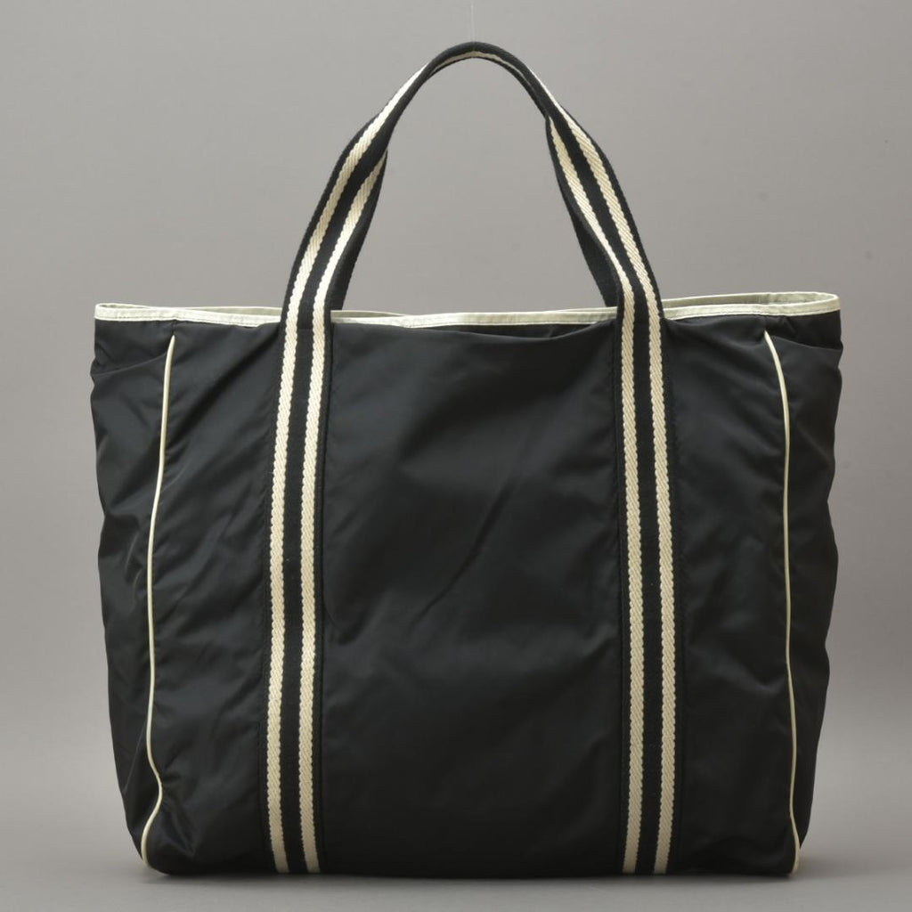 Gucci Crest Tote Bag Nylon Black White — view 3
