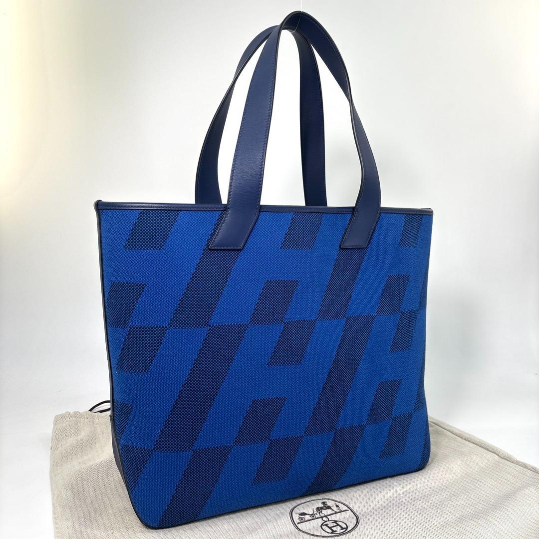 Hermes H Ambie GM Tote Bag — view 3