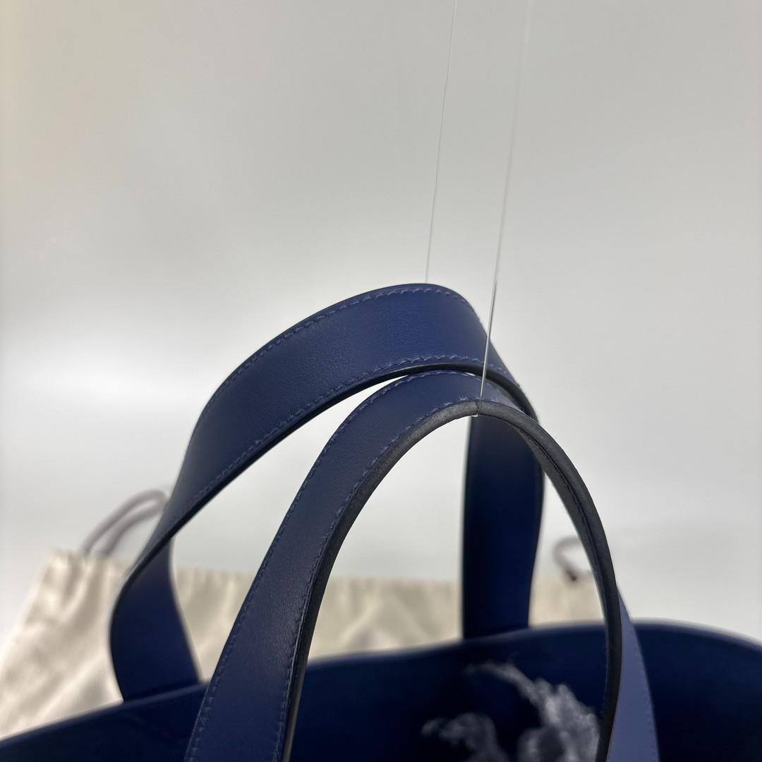 Hermes H Ambie GM Tote Bag — view 6