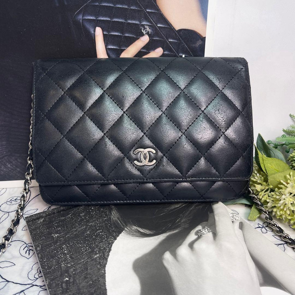 Chanel Chain Wallet Black Quilted Shoulder — view 2