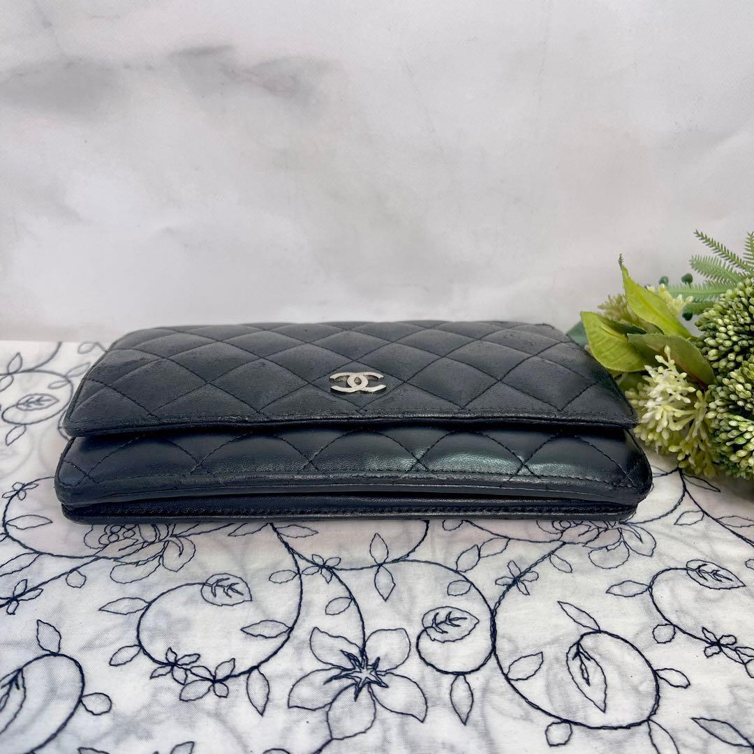 Chanel Chain Wallet Black Quilted Shoulder — view 8