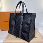 Louis Vuitton Monogram Eclipse Cabas Zip GM Tote Bag Black — view 2