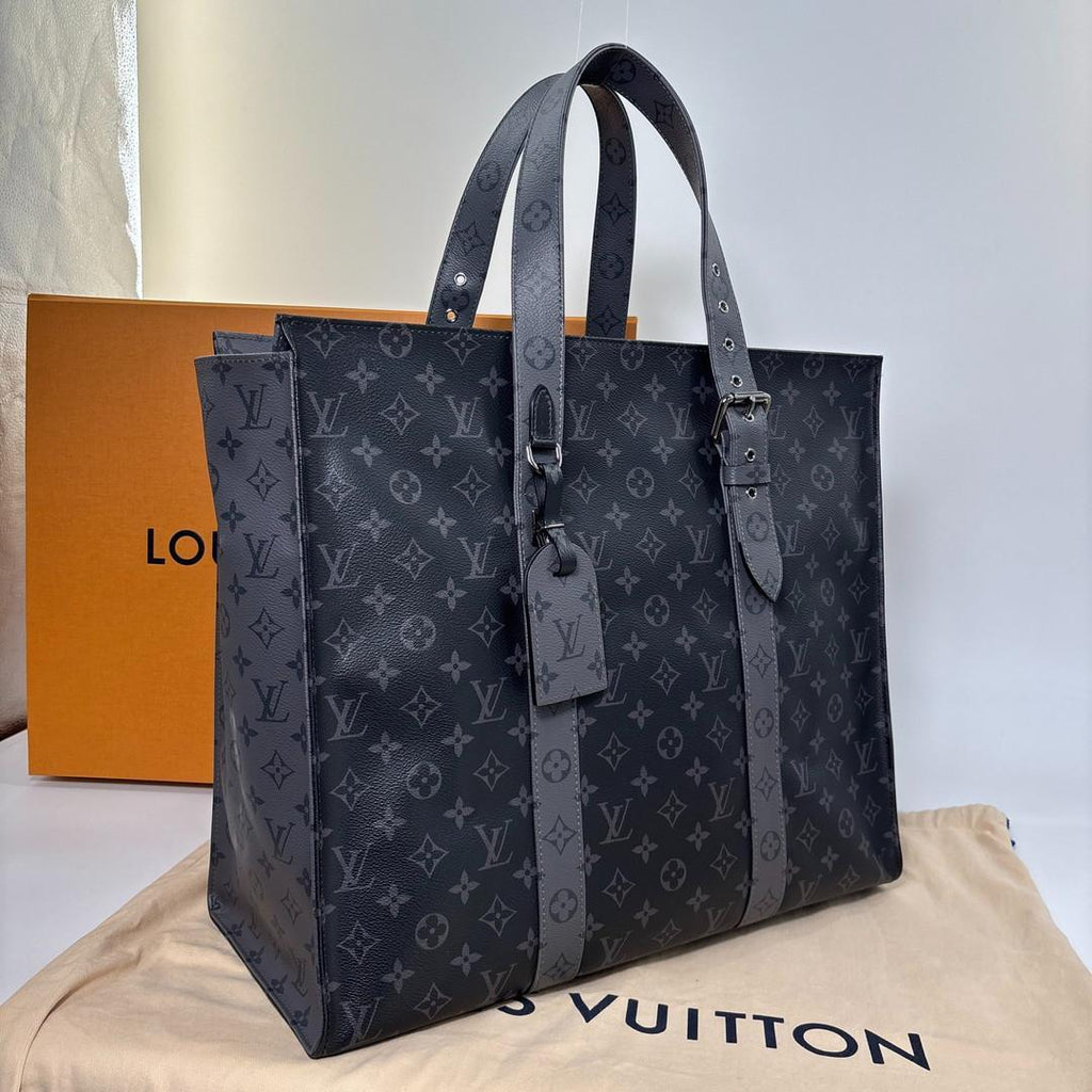Louis Vuitton Monogram Eclipse Cabas Zip GM Tote Bag Black — view 3