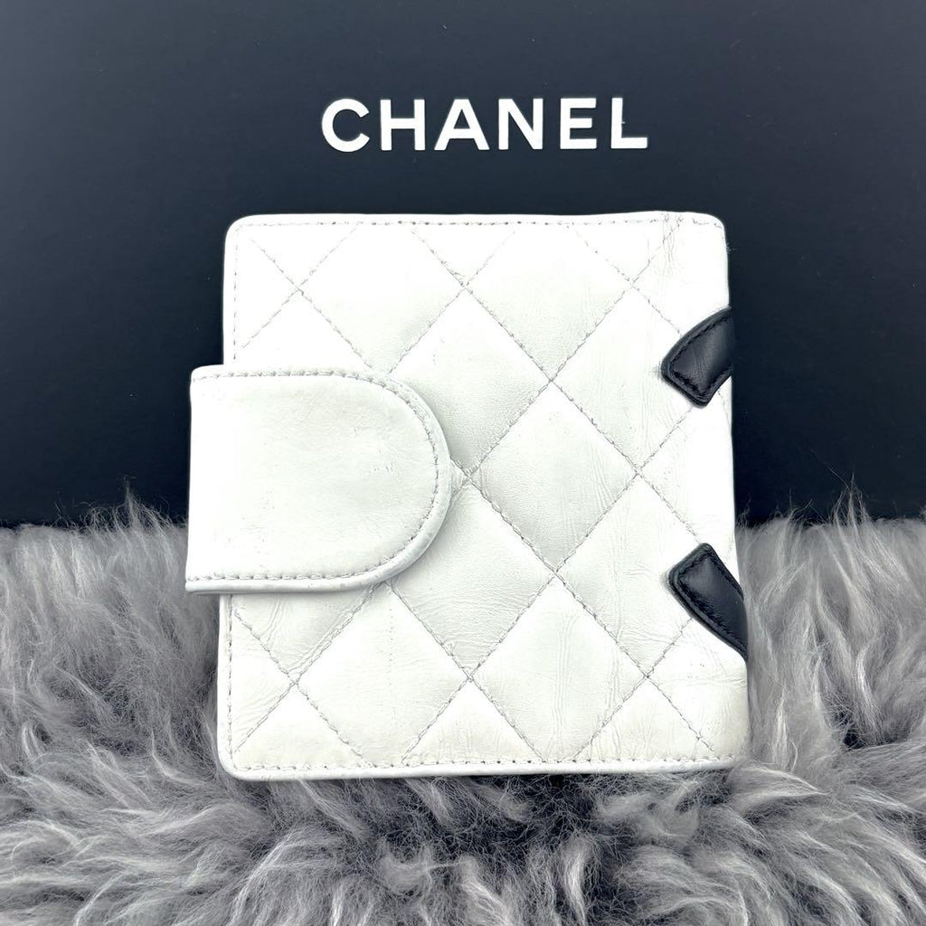 Chanel Wallet Cambon Line Bifold Kiss Lock WH — view 2