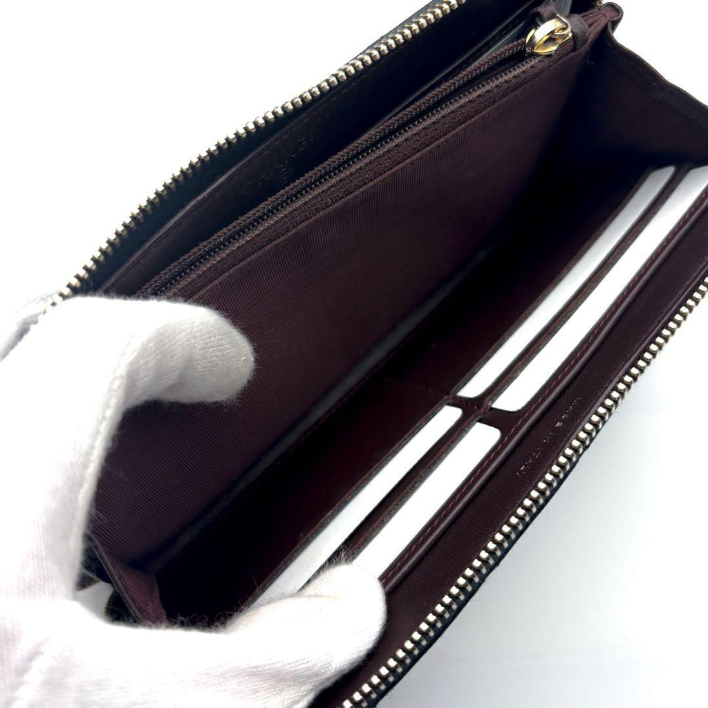 Chanel Wallet Quilted Zip Around — view 7