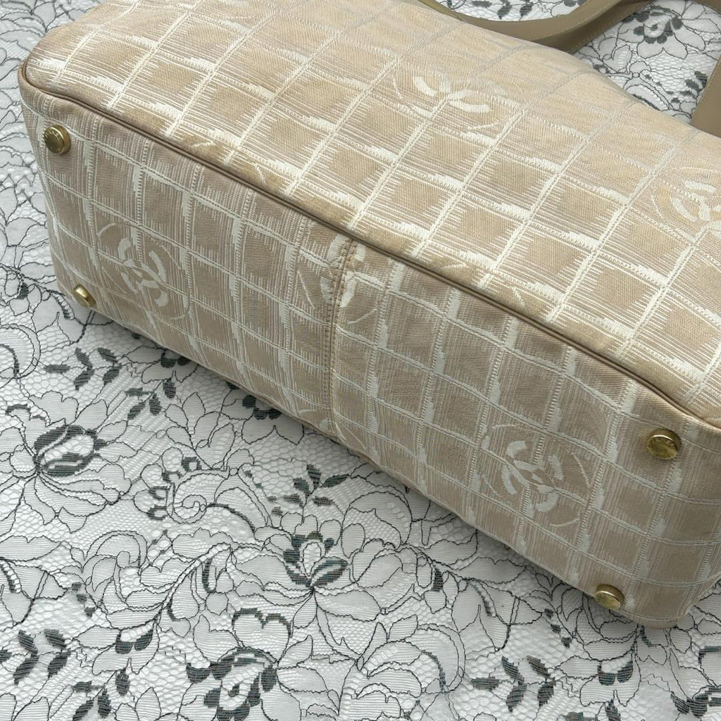 Chanel New Travel Line Tote Bag MM — view 5